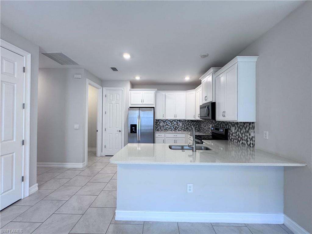 1073 Tranquil Brook DR, NAPLES FL 34114-3