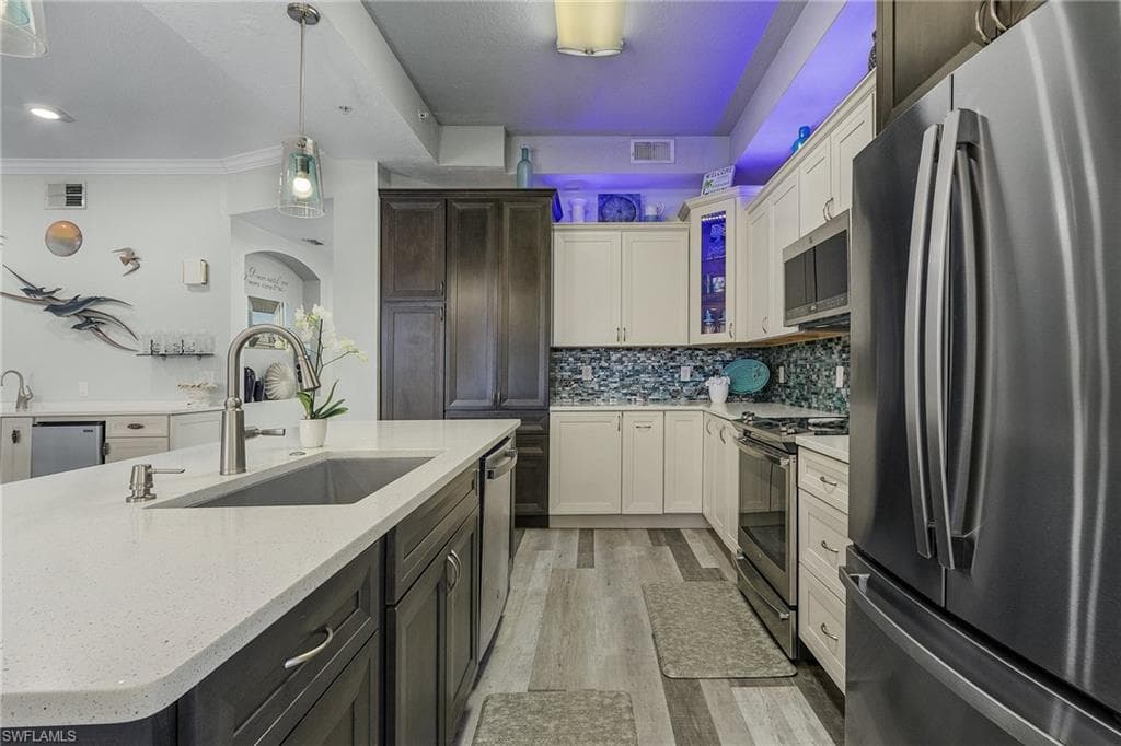 175 Shadroe Cove CIR # 1101, CAPE CORAL FL 33991-11