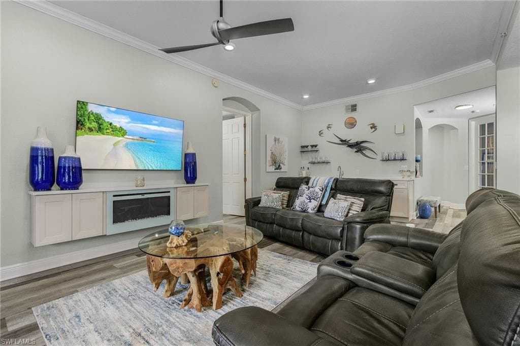 175 Shadroe Cove CIR # 1101, CAPE CORAL FL 33991-8