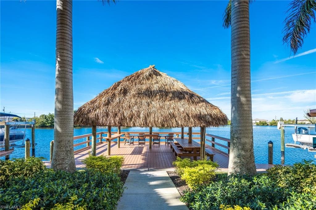 175 Shadroe Cove CIR # 1101, CAPE CORAL FL 33991-28