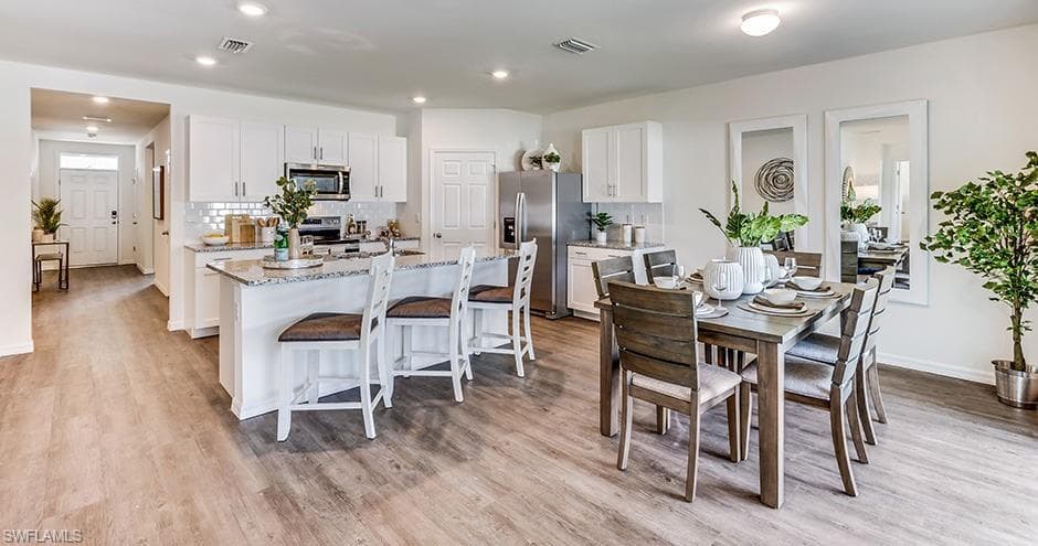 24055 Peaceful Brook LOOP, PORT CHARLOTTE FL 33980-2