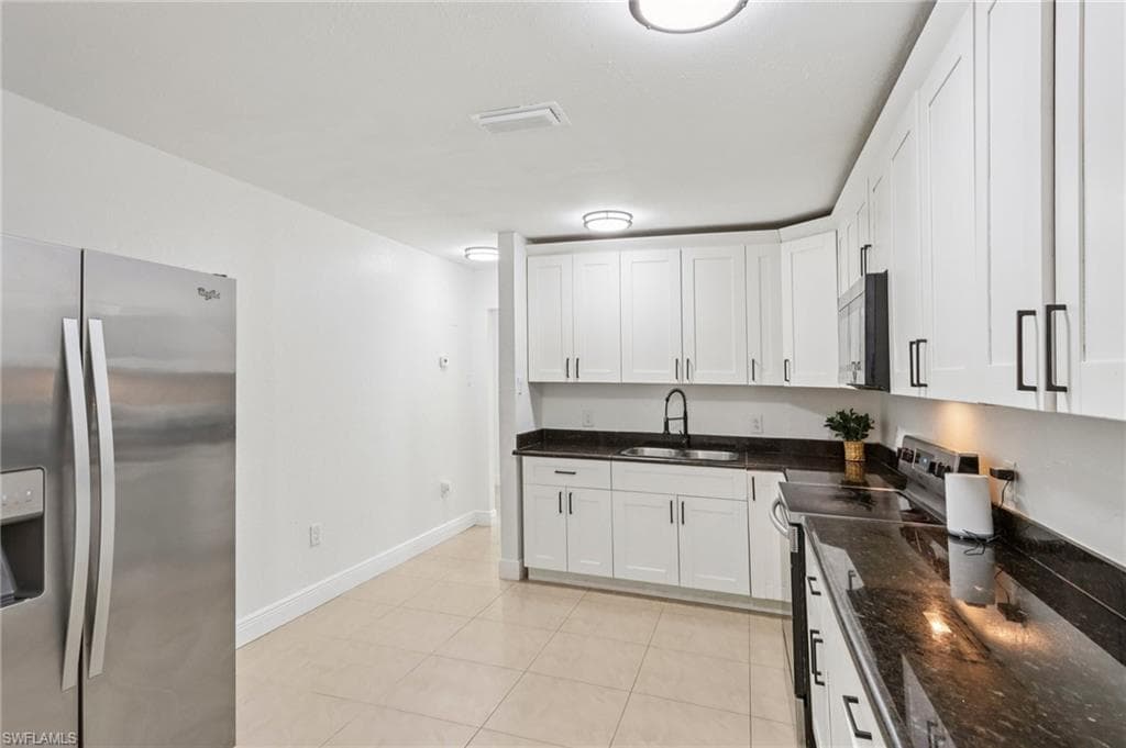 89 Cabana AVE, NORTH FORT MYERS FL 33903-6