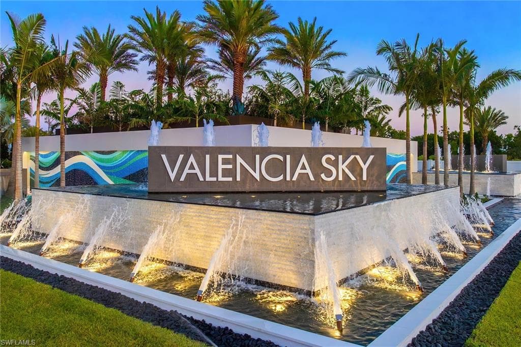2440 Cambridge WAY, NAPLES FL 34112-19