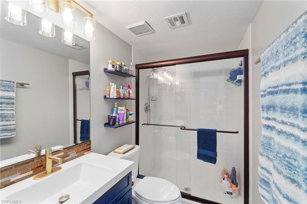 2147 San Marco RD # 104, MARCO ISLAND FL 34145-16