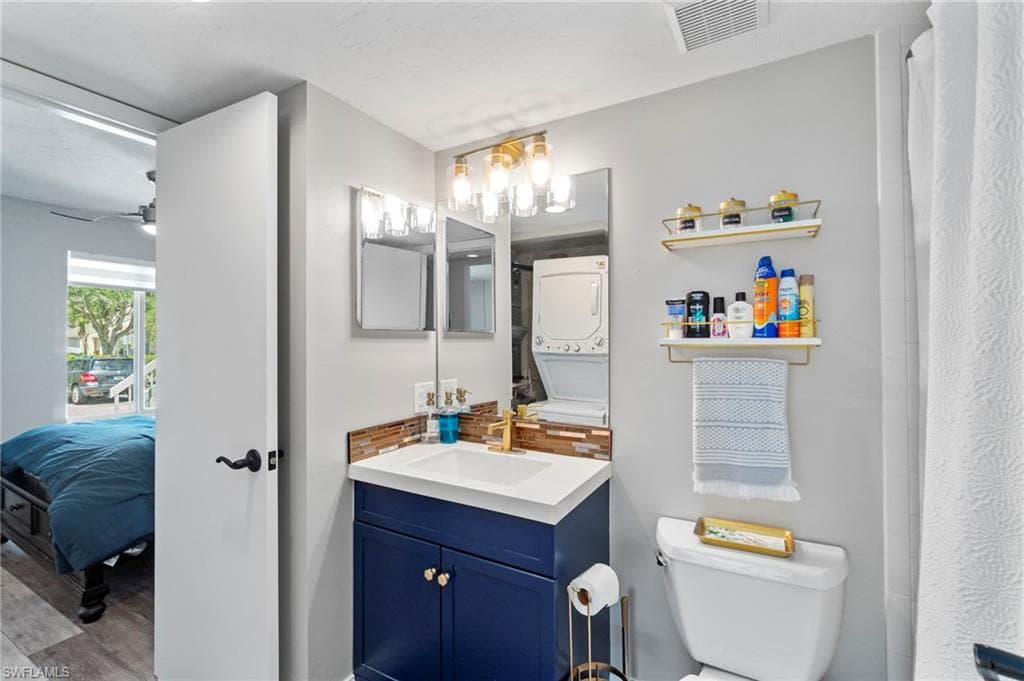 2147 San Marco RD # 104, MARCO ISLAND FL 34145-19