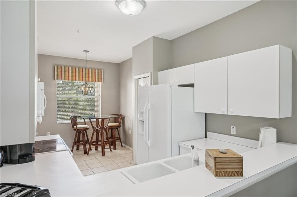 2700 Cypress Trace CIR # 3134, NAPLES FL 34119-12