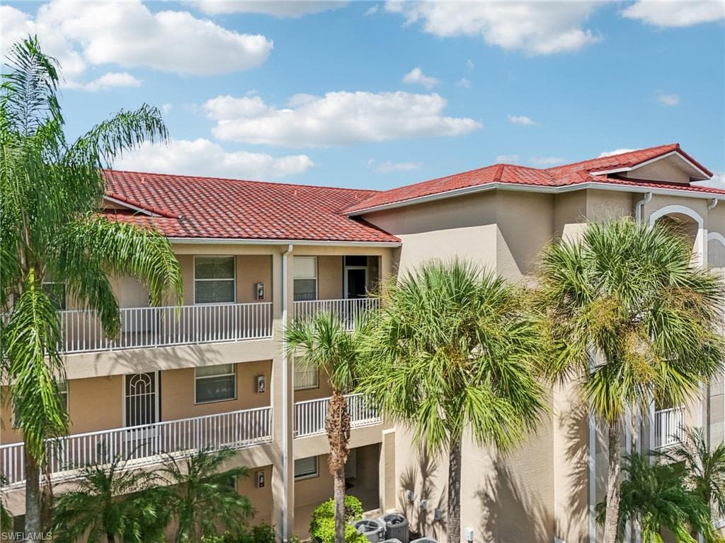 2700 Cypress Trace CIR # 3134, NAPLES FL 34119-28