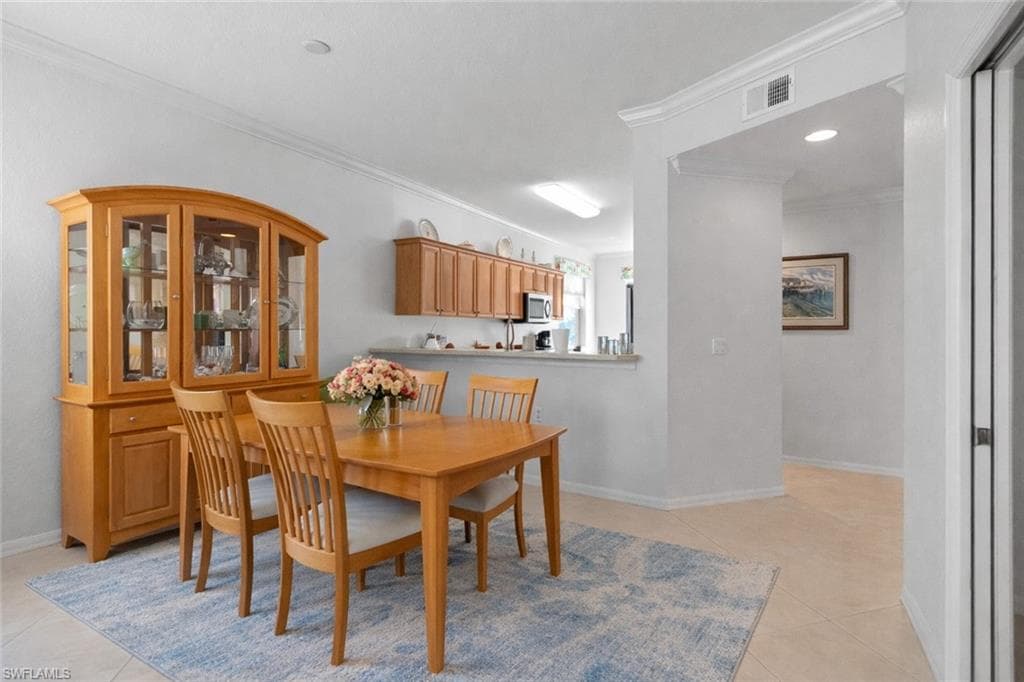 8261 Pathfinder LOOP # 730, FORT MYERS FL 33919-5