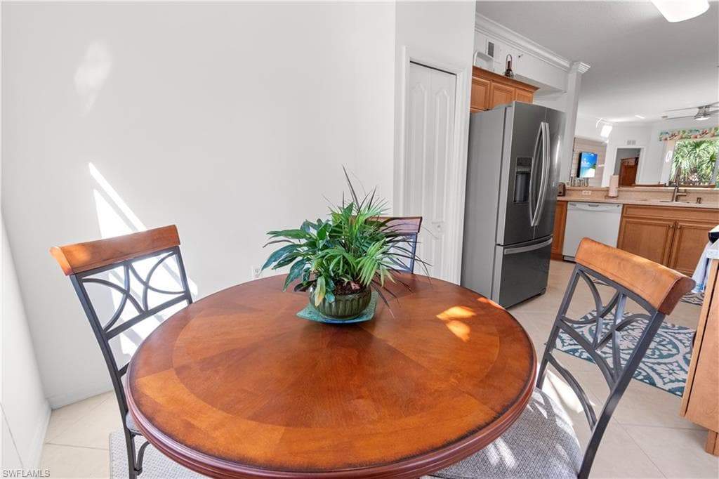 8261 Pathfinder LOOP # 730, FORT MYERS FL 33919-8