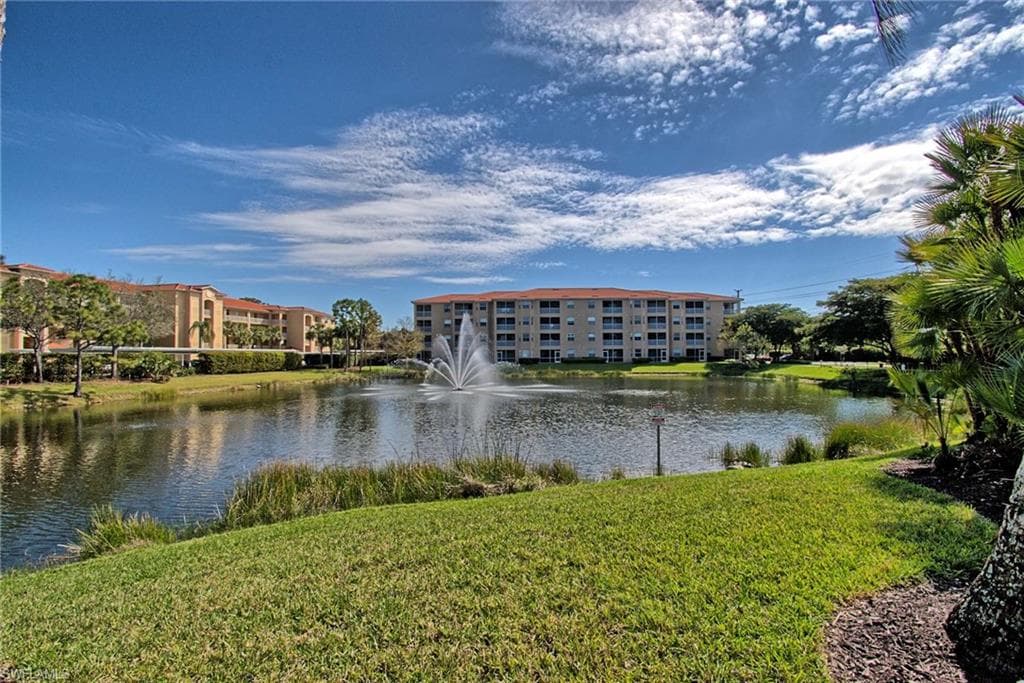 8261 Pathfinder LOOP # 730, FORT MYERS FL 33919-33