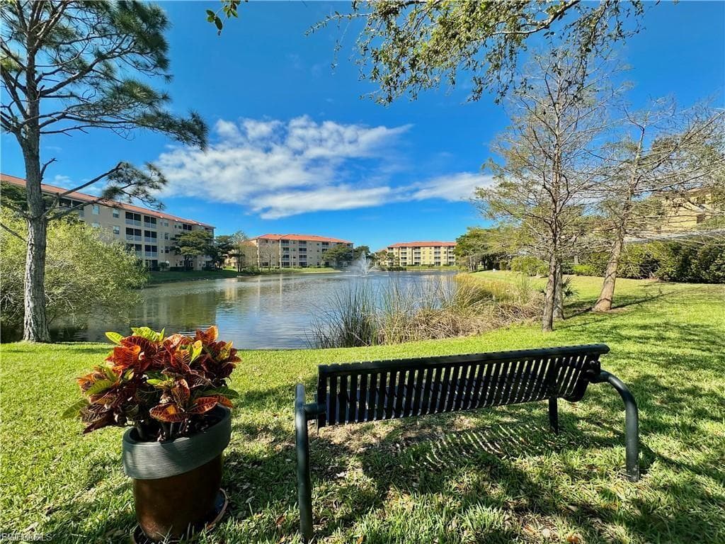 8261 Pathfinder LOOP # 730, FORT MYERS FL 33919-34