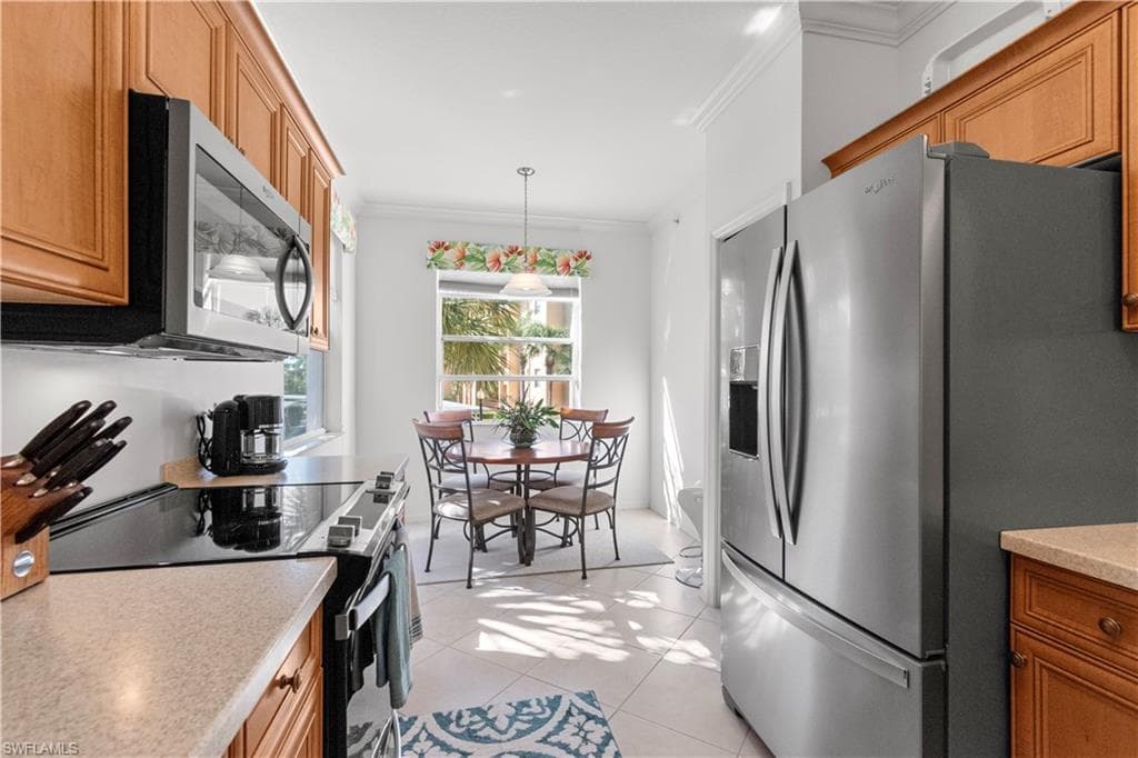 8261 Pathfinder LOOP # 730, FORT MYERS FL 33919-7
