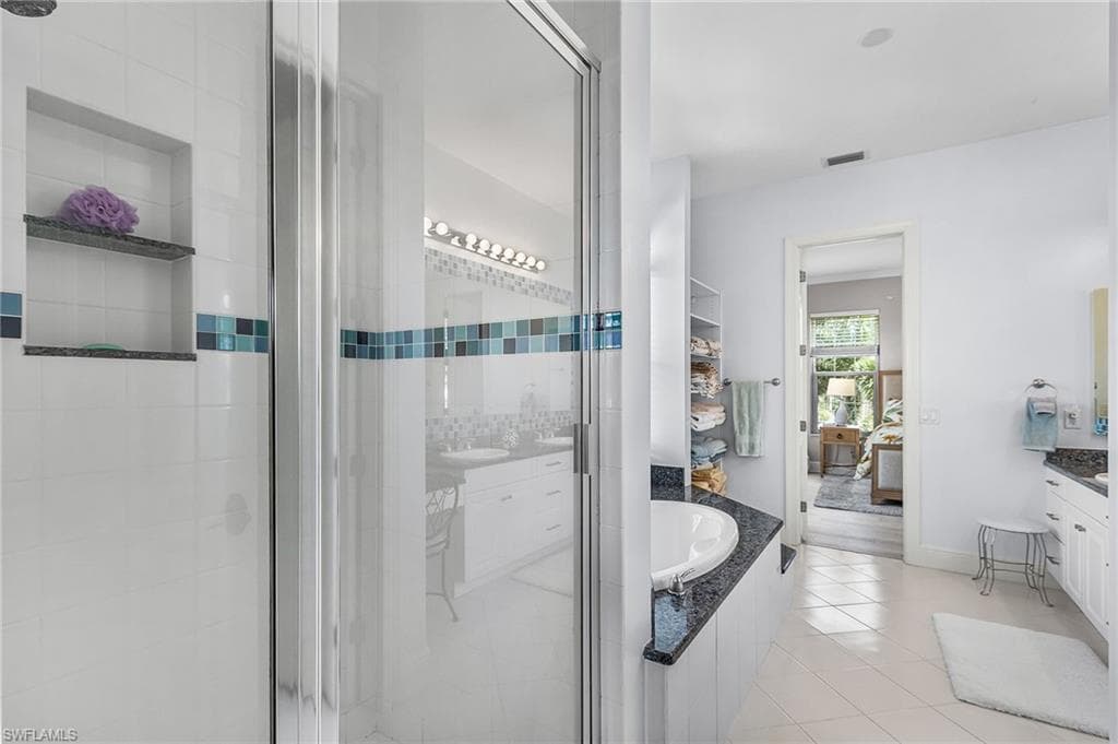 15110 Intracoastal CT, FORT MYERS FL 33908-24