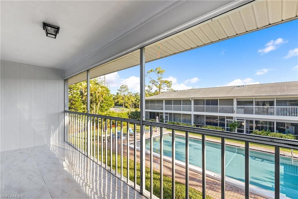 25500 Cockleshell DR # 504, BONITA SPRINGS FL 34135-25