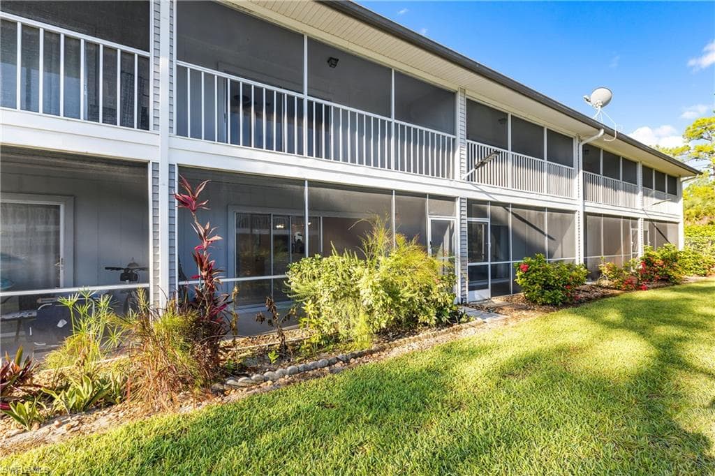 25500 Cockleshell DR # 504, BONITA SPRINGS FL 34135-29