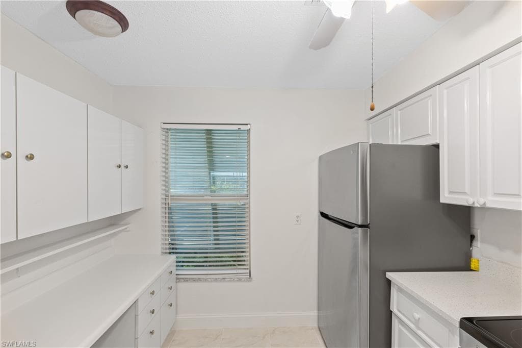 25500 Cockleshell DR # 504, BONITA SPRINGS FL 34135-9