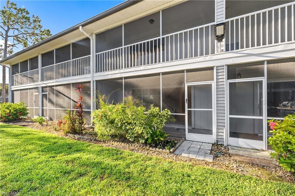 25500 Cockleshell DR # 504, BONITA SPRINGS FL 34135-32