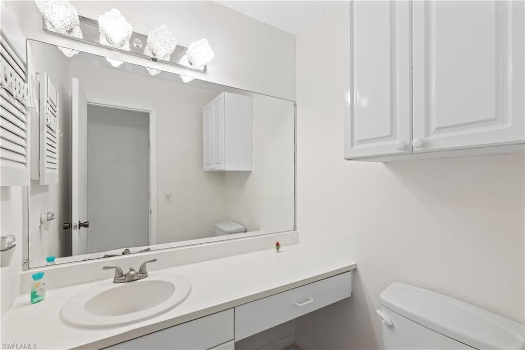 25500 Cockleshell DR # 504, BONITA SPRINGS FL 34135-13