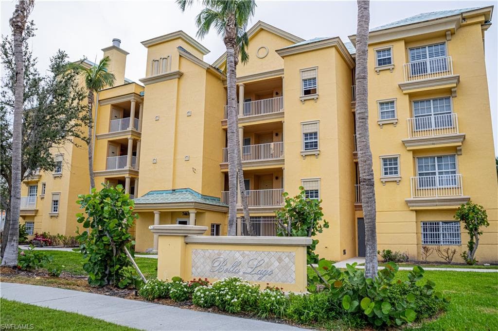 7401 Bella Lago DR # 522, FORT MYERS BEACH FL 33931-2