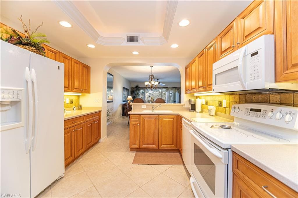 7401 Bella Lago DR # 522, FORT MYERS BEACH FL 33931-8