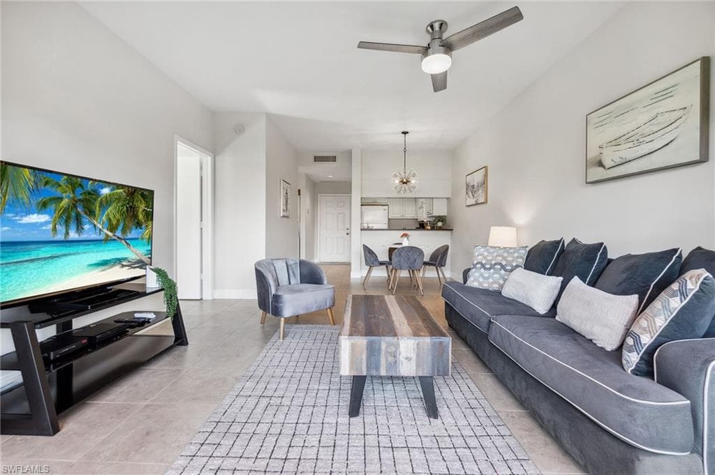 3327 Olympic DR # 526, NAPLES FL 34105-5