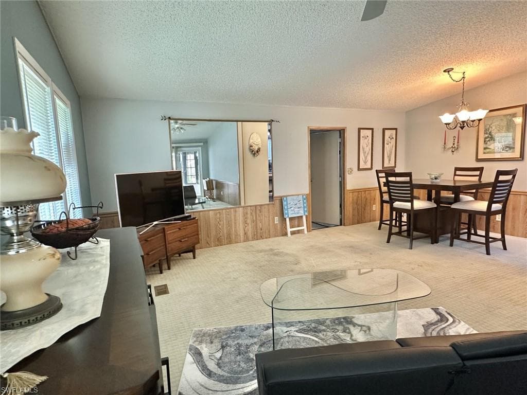 3165 Bunny Run DR-15