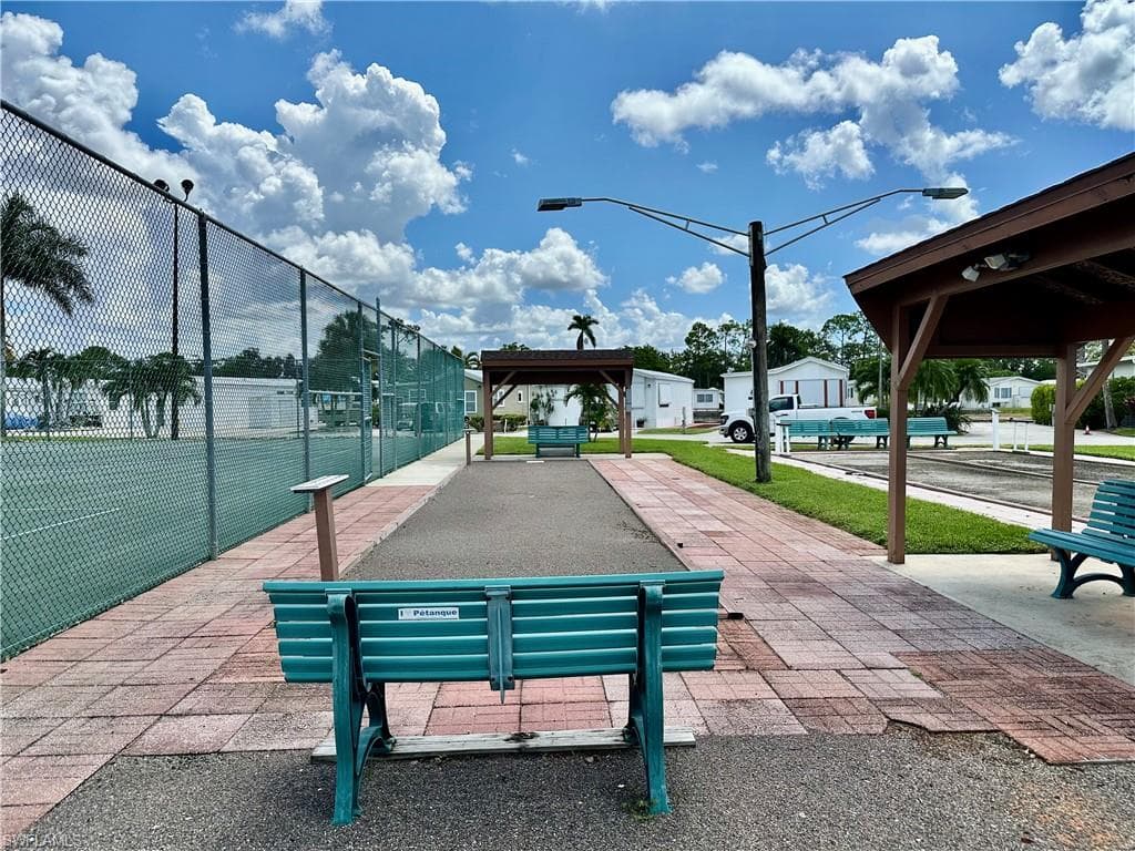 186 Panther Pass CIR # 186, NAPLES FL 34114-42