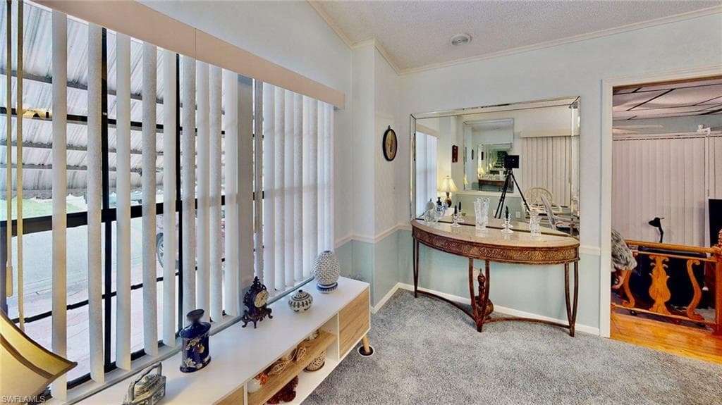 186 Panther Pass CIR # 186, NAPLES FL 34114-8