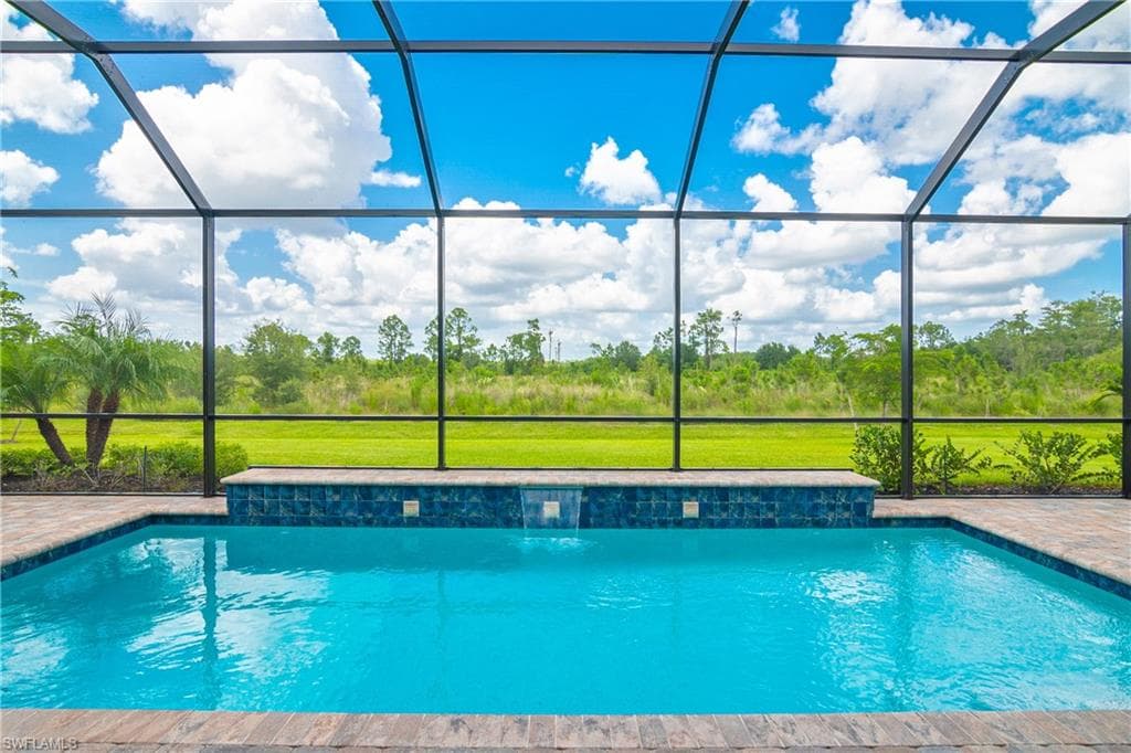 17462 Elkgrove LN, ESTERO FL 33928-21