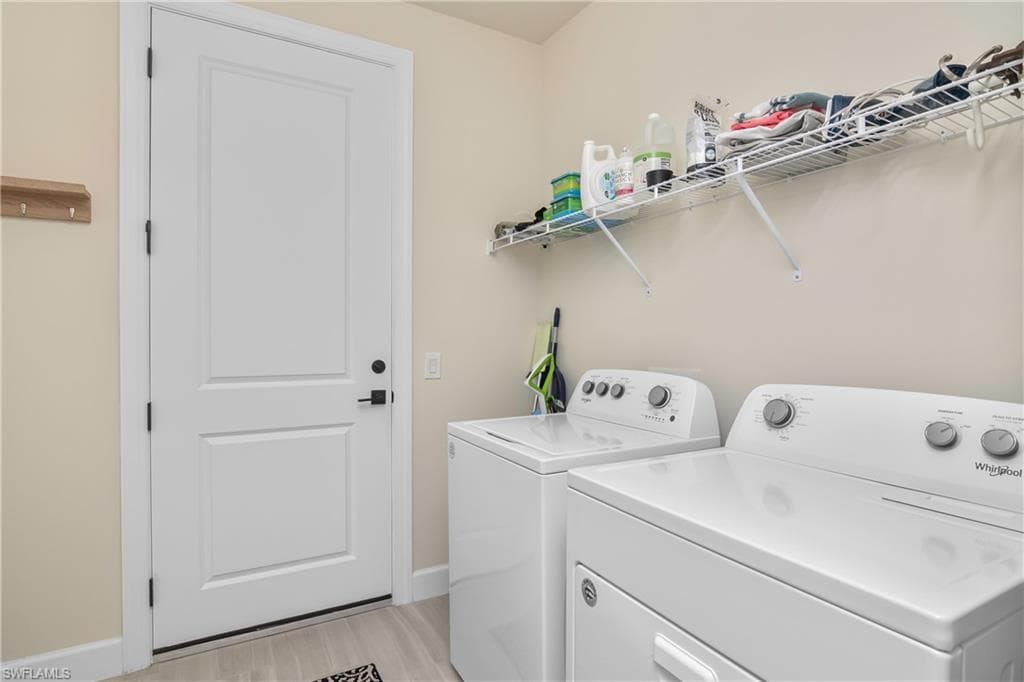 17462 Elkgrove LN, ESTERO FL 33928-17