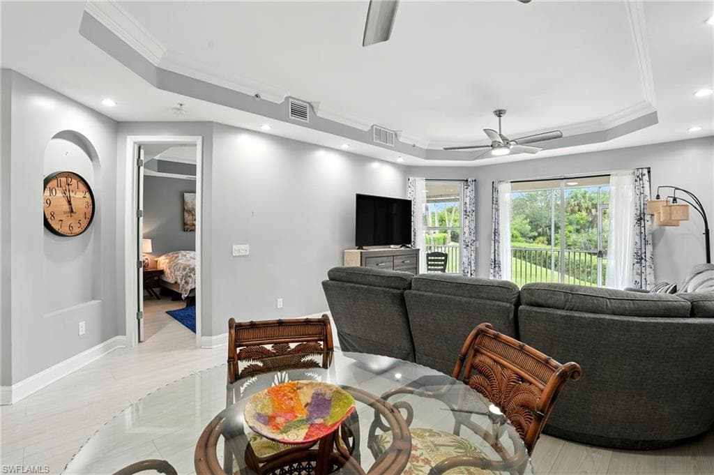 15256 Riverbend BLVD # 105, NORTH FORT MYERS FL 33917-25