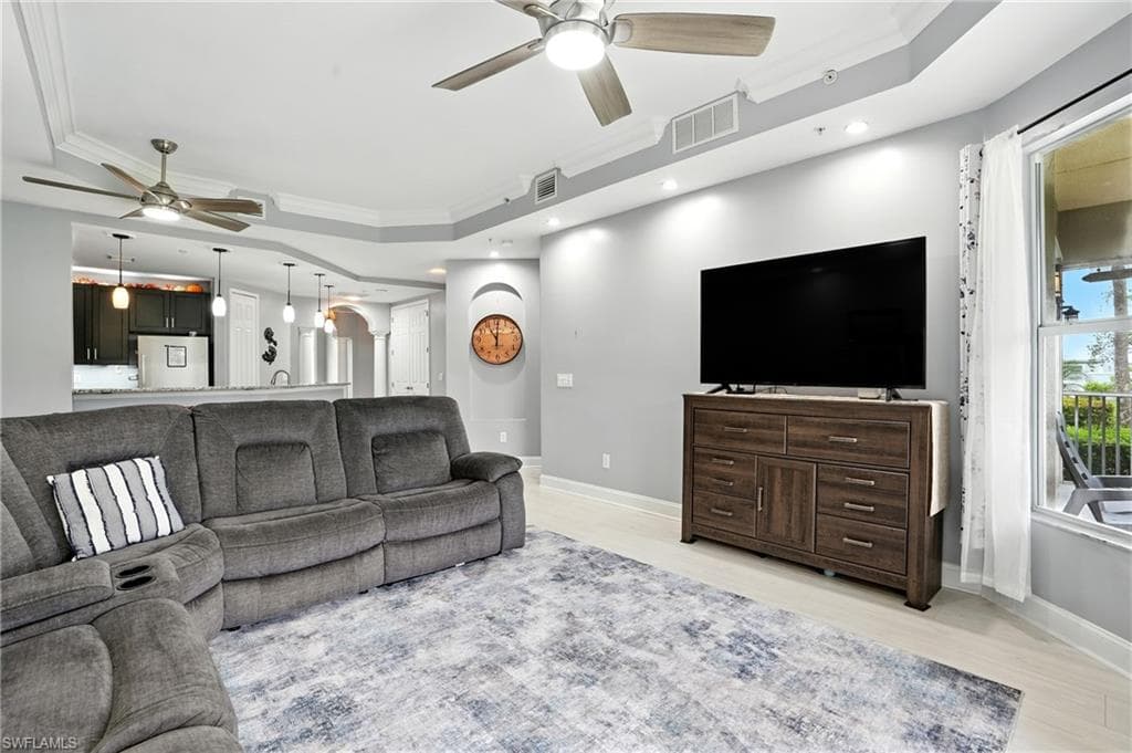 15256 Riverbend BLVD # 105, NORTH FORT MYERS FL 33917-21