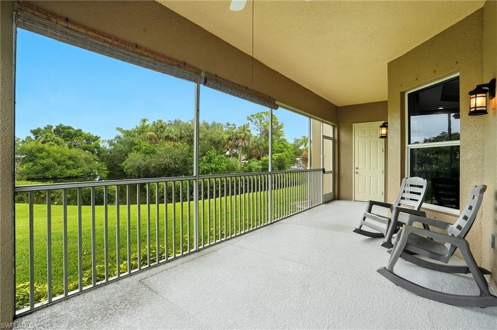 15256 Riverbend BLVD # 105, NORTH FORT MYERS FL 33917-31