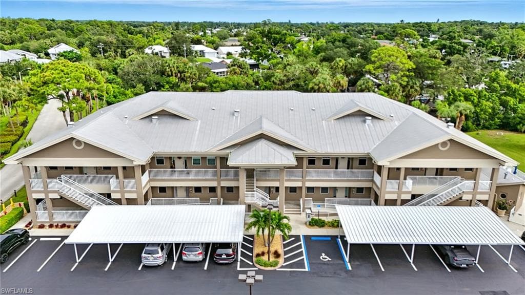 15256 Riverbend BLVD # 105, NORTH FORT MYERS FL 33917-4
