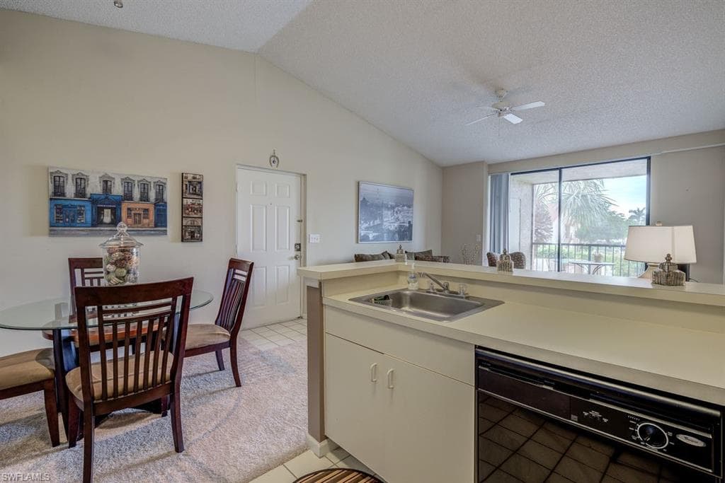 13545 Eagle Ridge DR # 827, FORT MYERS FL 33912-16