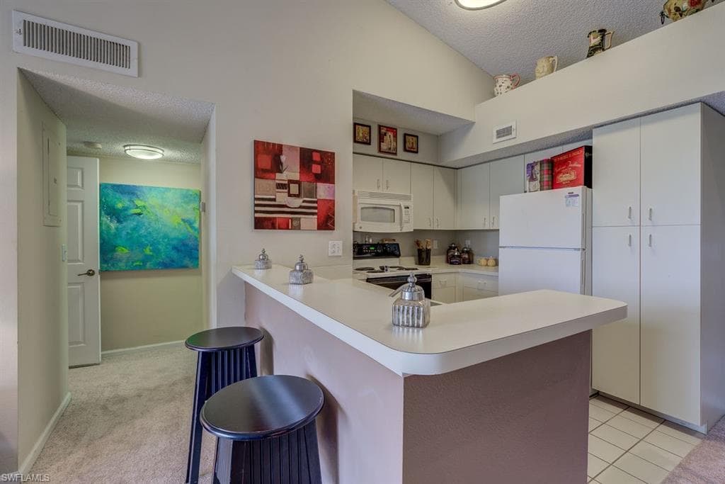 13545 Eagle Ridge DR # 827, FORT MYERS FL 33912-13