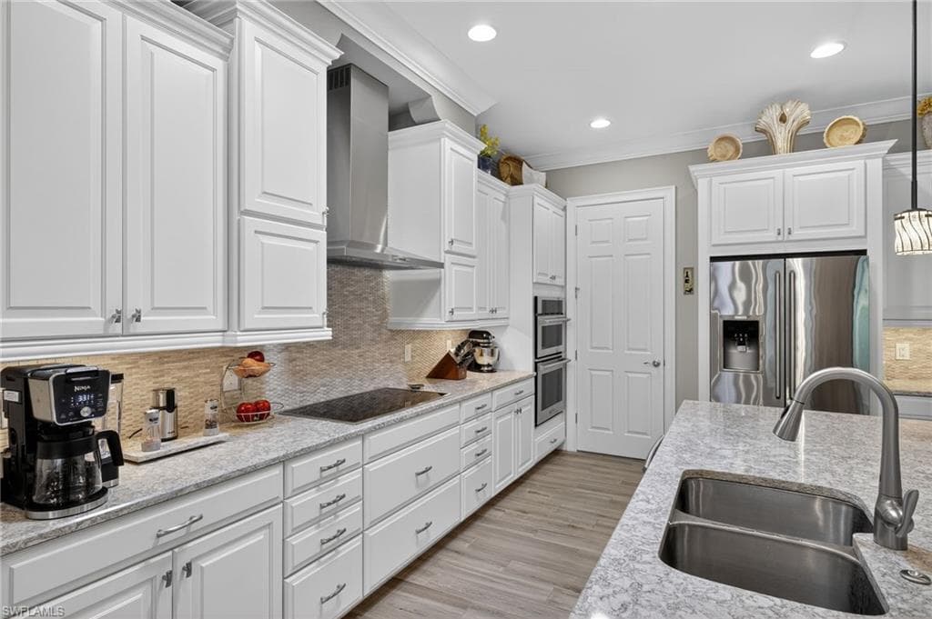 1471 Mockingbird DR, NAPLES FL 34120-12