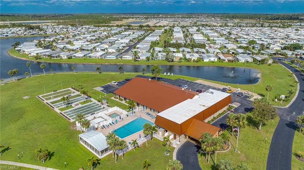 70 Sunrise AVE, NORTH FORT MYERS FL 33903-42