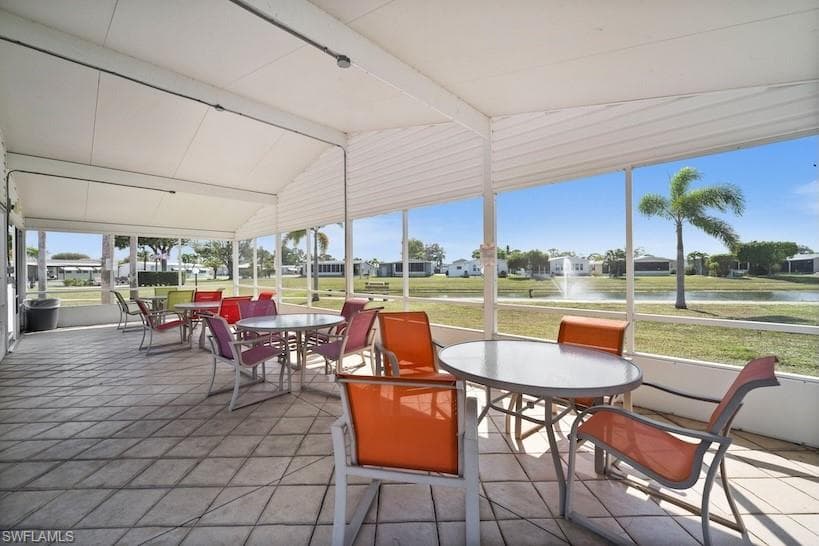 70 Sunrise AVE, NORTH FORT MYERS FL 33903-40