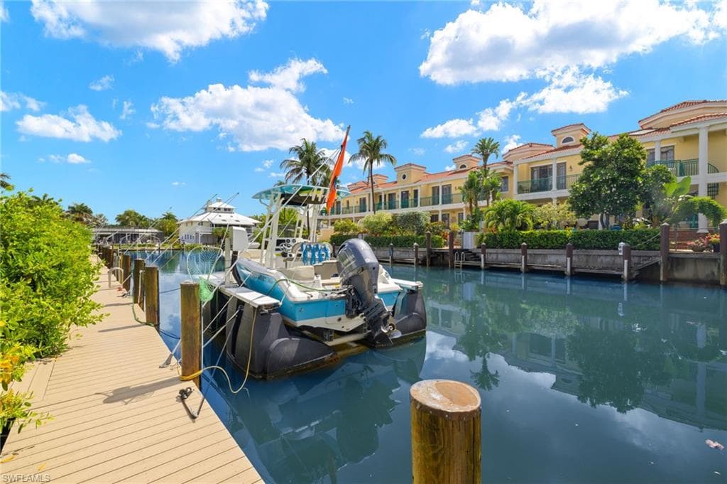 1140 LITTLE NECK CT # D37, NAPLES FL 34102-5
