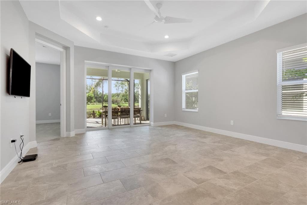 2231 Marquesa CIR, NAPLES FL 34112-5