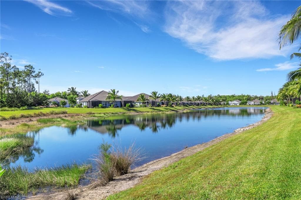 2231 Marquesa CIR, NAPLES FL 34112-28
