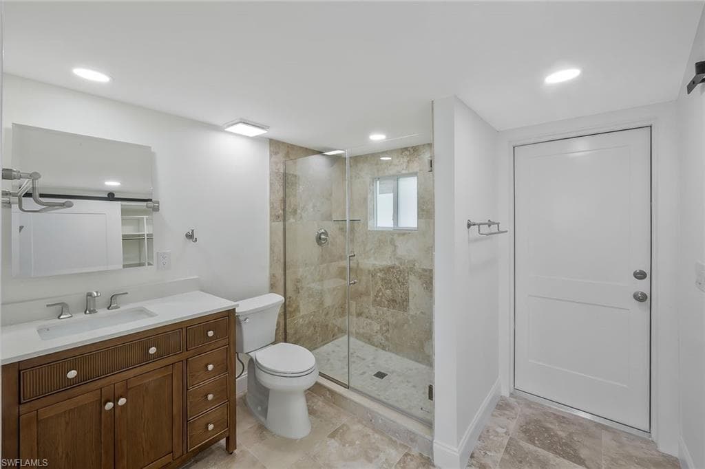 1755 Oakley AVE, FORT MYERS FL 33901-18