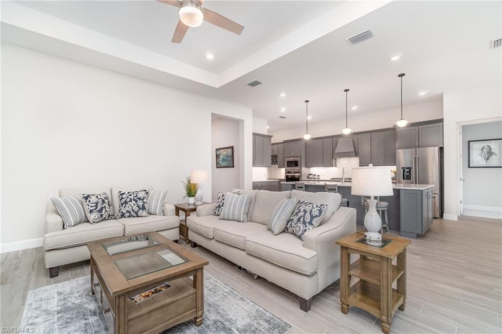 17583 Winding Oak LN, NORTH FORT MYERS FL 33917-11