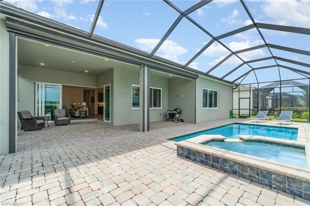 17583 Winding Oak LN, NORTH FORT MYERS FL 33917-27