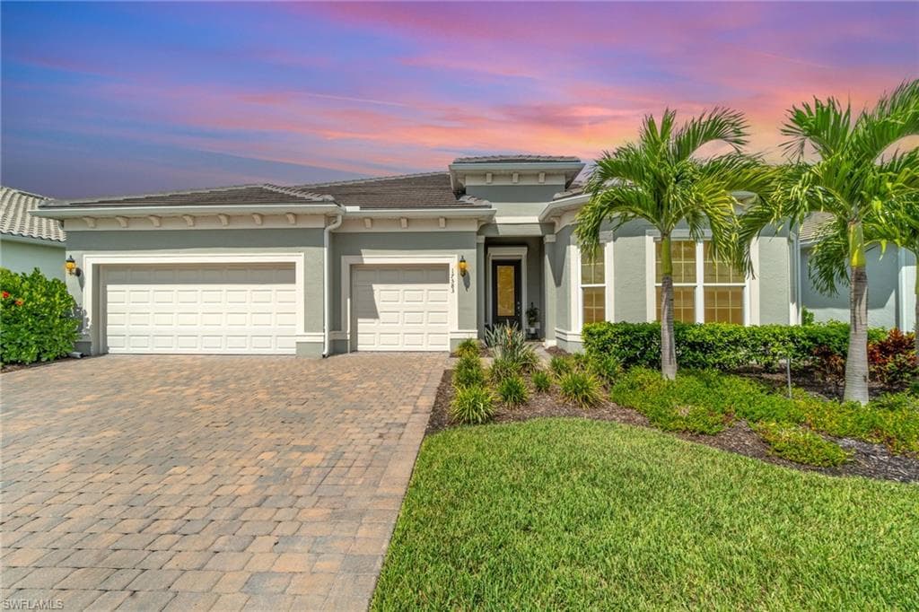 17583 Winding Oak LN, NORTH FORT MYERS FL 33917-32