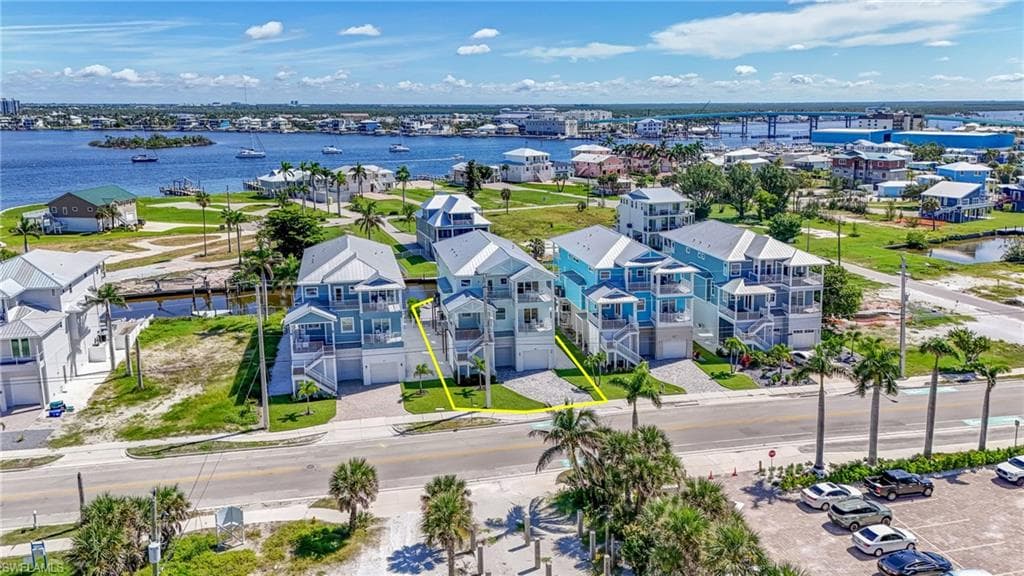 661 Estero BLVD, FORT MYERS BEACH FL 33931-5