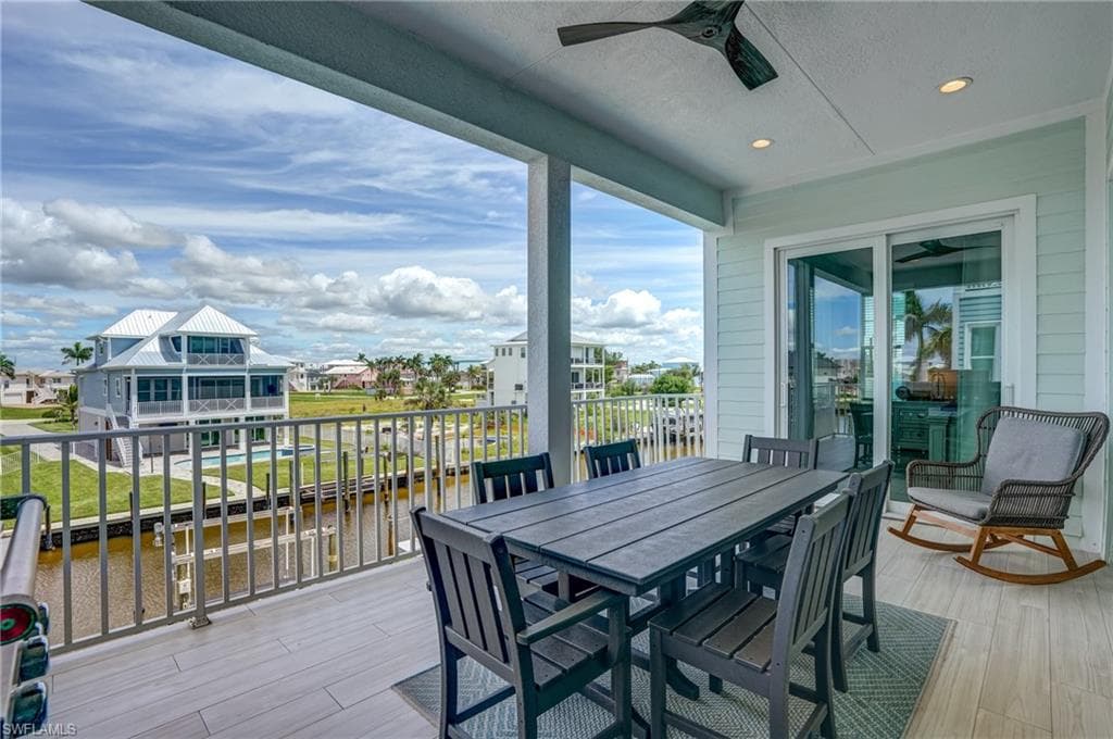 661 Estero BLVD, FORT MYERS BEACH FL 33931-20