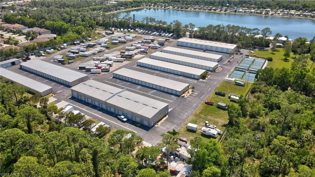 2117 Crystal Lake DR, NAPLES FL 34120-11