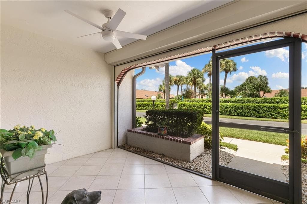 3346 Erick Lake DR # 2001, NAPLES FL 34109-2
